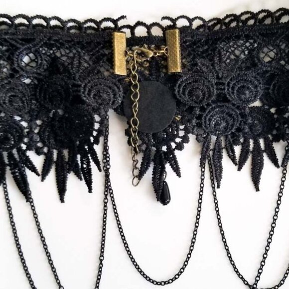 NEW Dolls Kill Handmade Delicate Fate Black Lace Choker Necklace - Picture 9 of 11